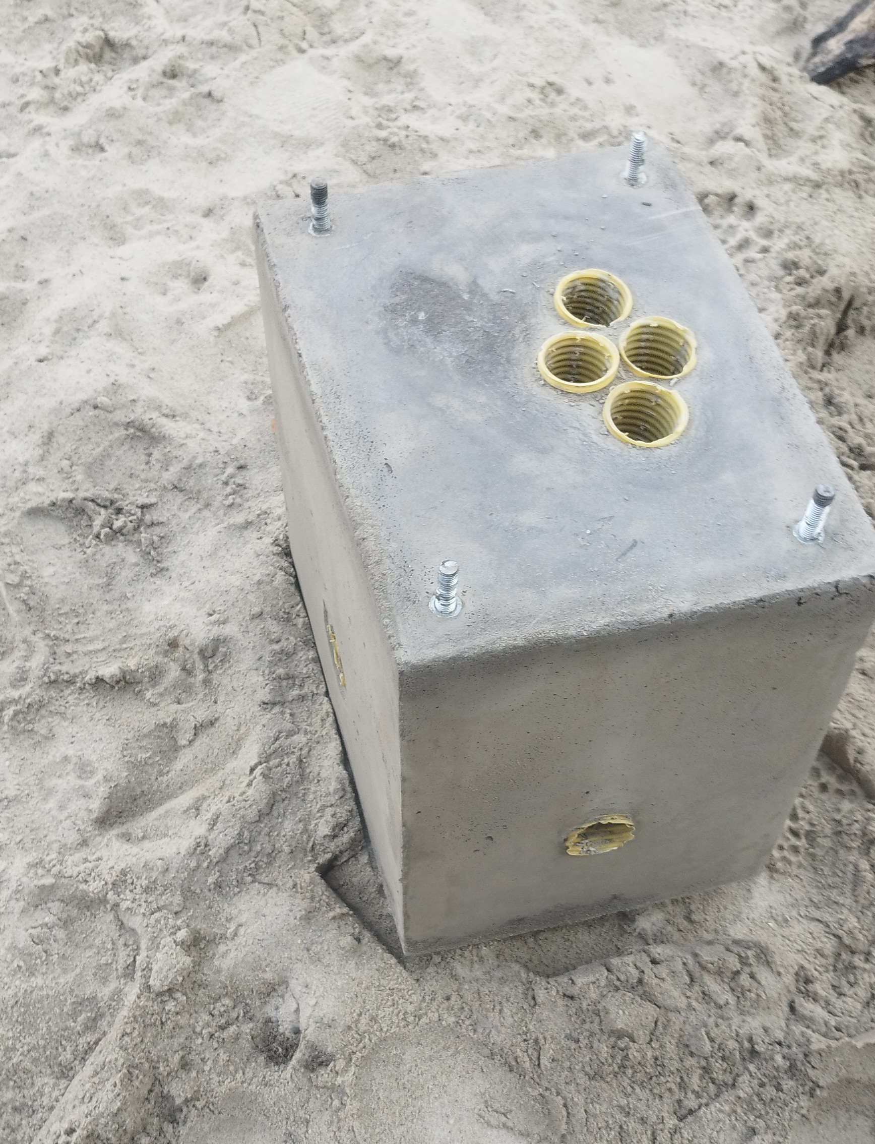 PREFABRYKATY MONTAŻOWE POD SZLABAN CAME GT4 - obrazek 2